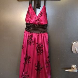 Short halter dress, Trixxi